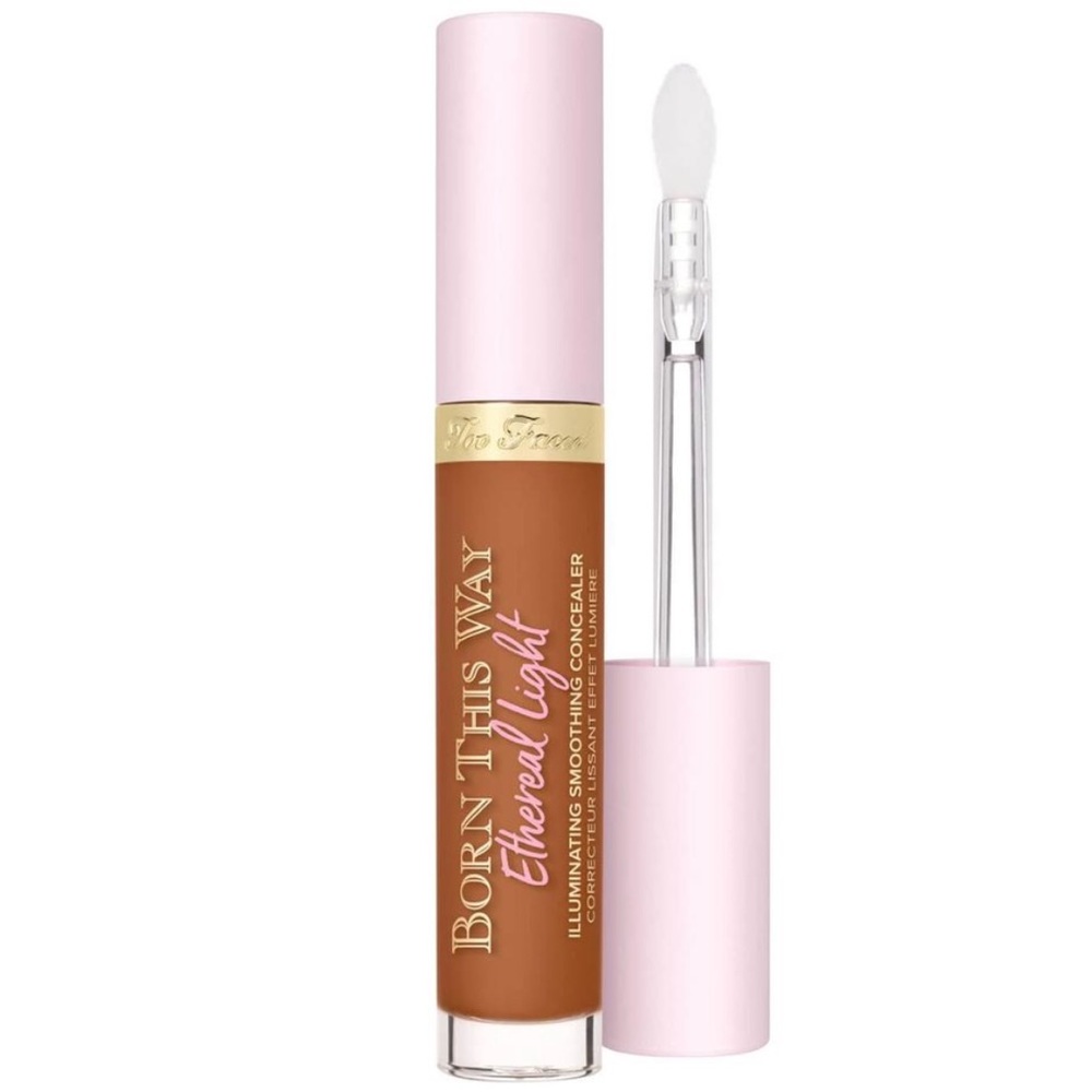 Too Faced Born This Way Ethereal Light Concealer Caramel Drizzle